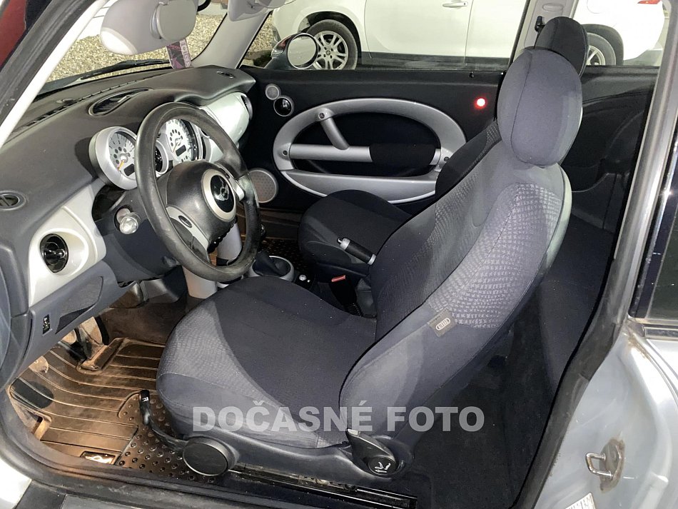 Mini Cooper 1.6i 