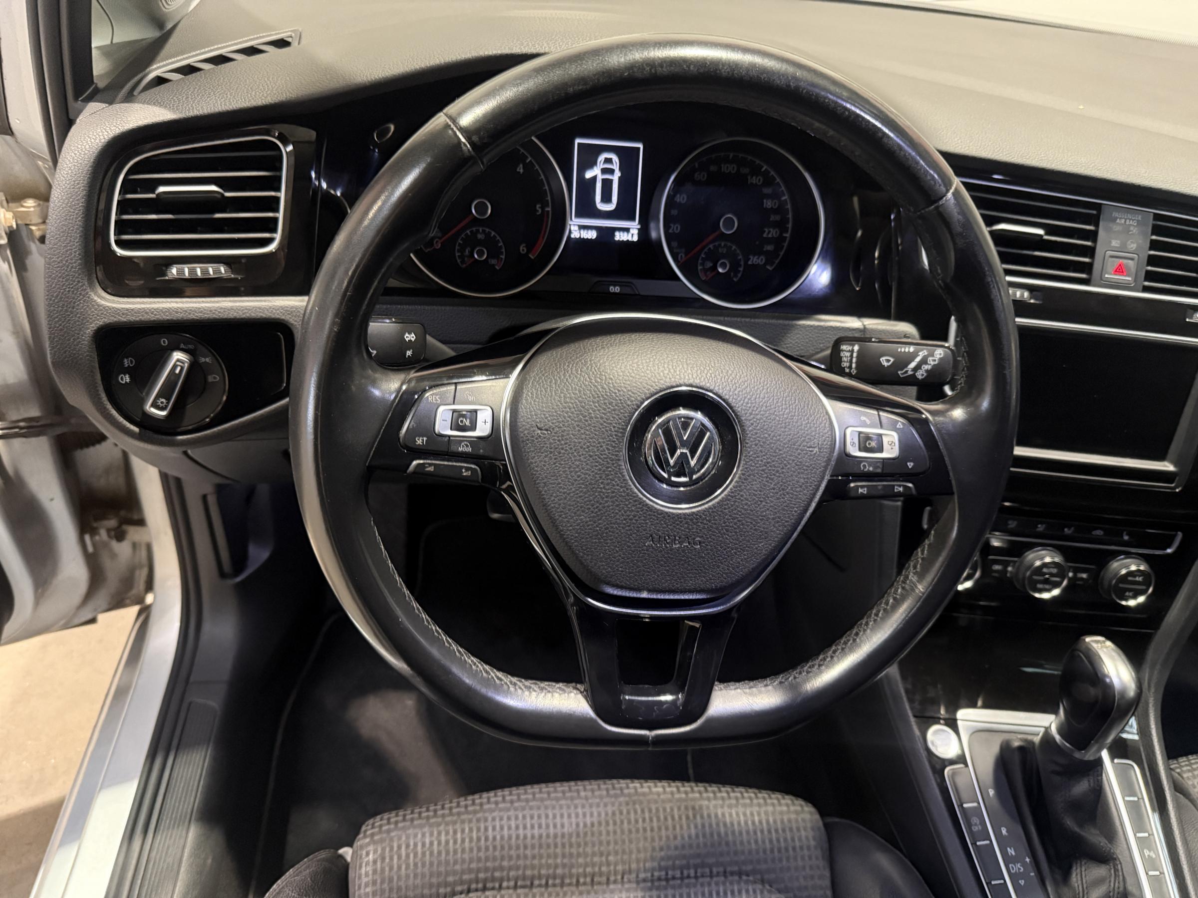 Volkswagen Golf, 2015 - pohled č. 18