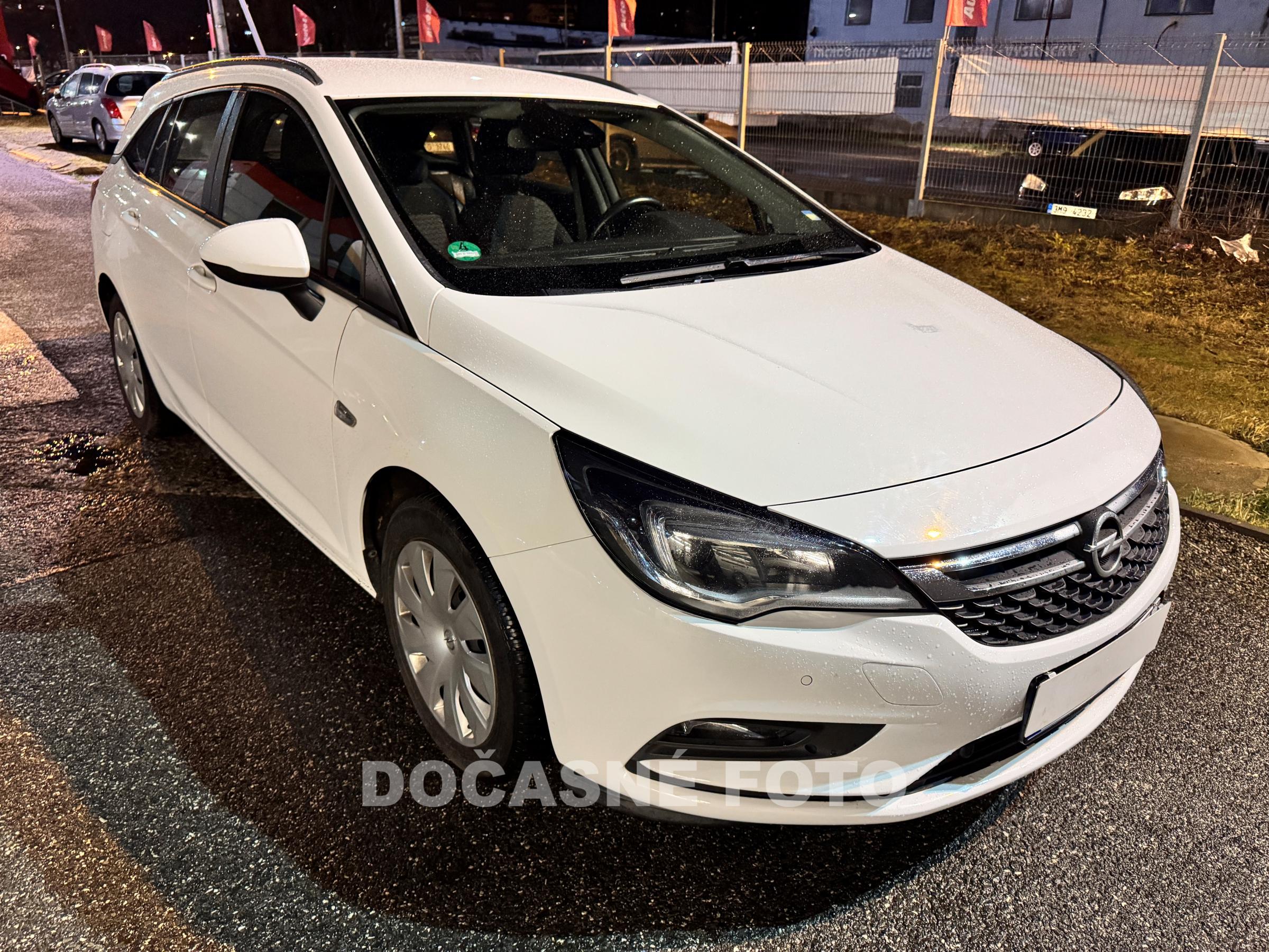 Opel Astra, 2019