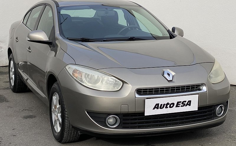 Renault Fluence 1.6i 