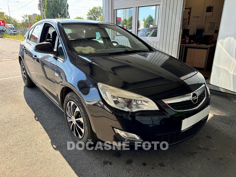 Opel Astra 1.4i