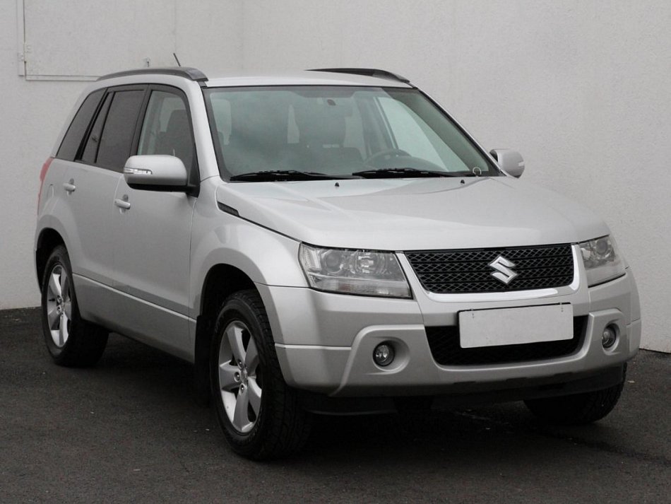 Suzuki Grand Vitara 2.0 VVT  4X4