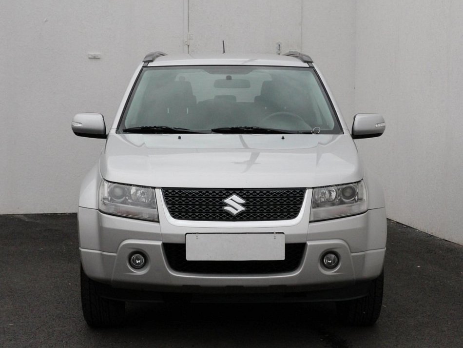 Suzuki Grand Vitara 2.0 VVT  4X4