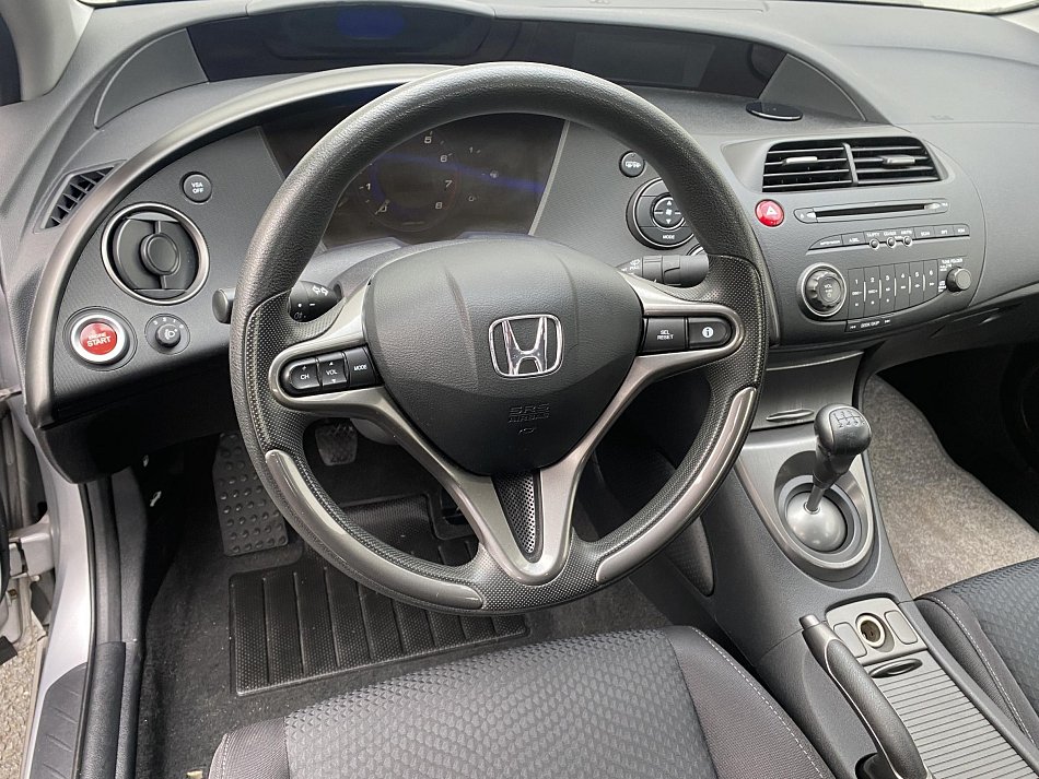 Honda Civic 1.4i 