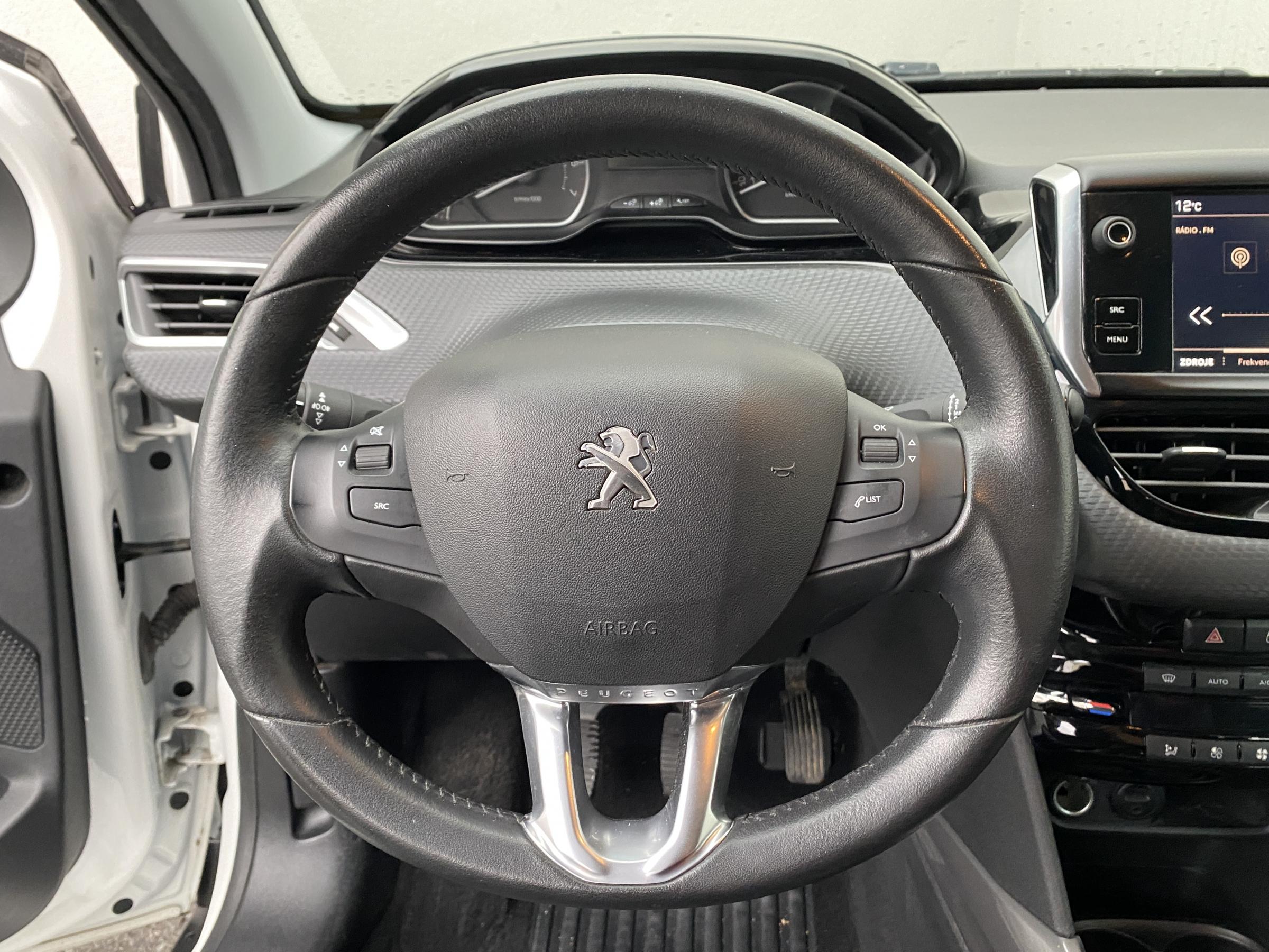 Peugeot 2008, 2018 - pohled č. 12