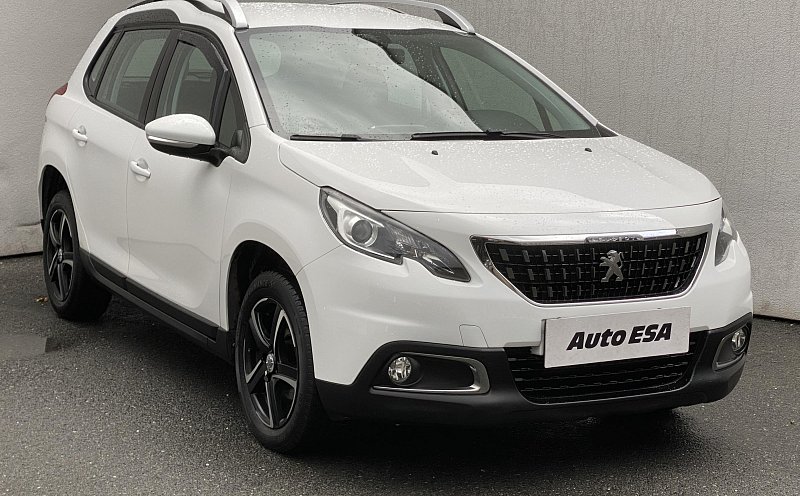 Peugeot 2008 1.2 PT 