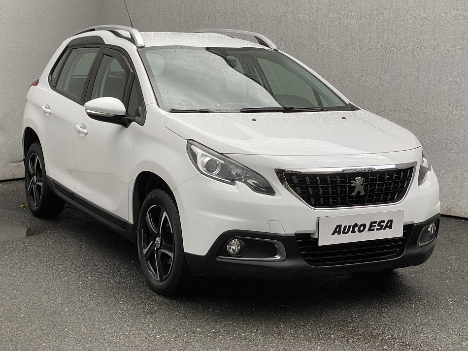 Peugeot 2008 1.2 PT 