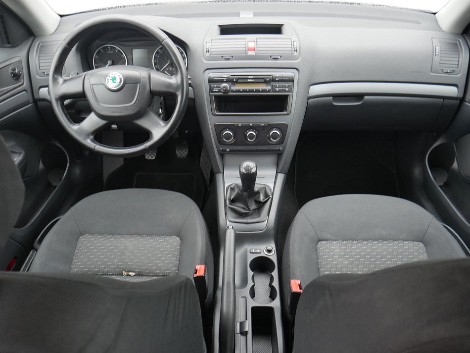 Škoda Octavia II 1.6 MPi 