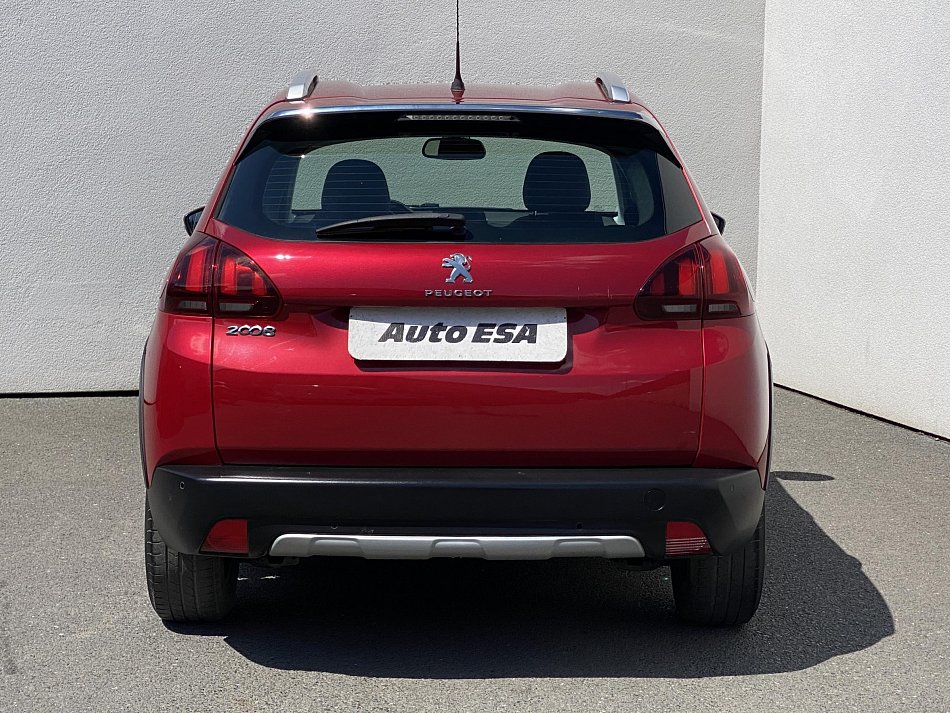 Peugeot 2008 1.2PT Allure