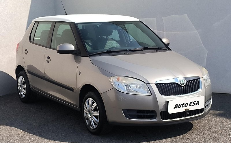 Škoda Fabia II 1.6 16V Ambiente