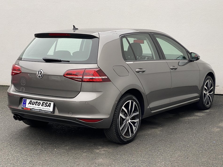 Volkswagen Golf 1.4 TSi Highline