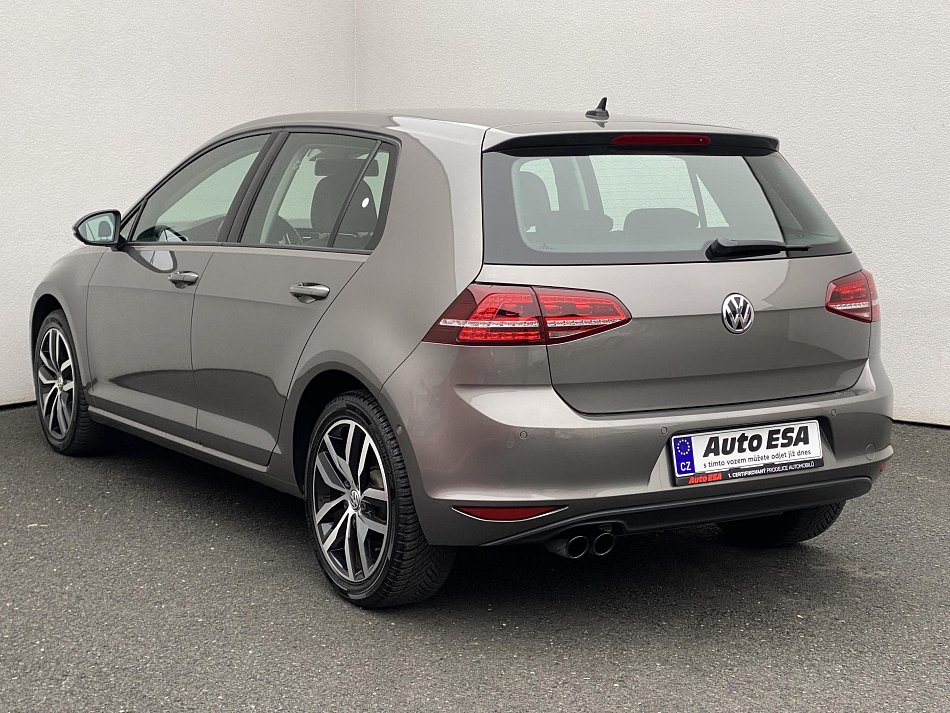 Volkswagen Golf 1.4 TSi Highline