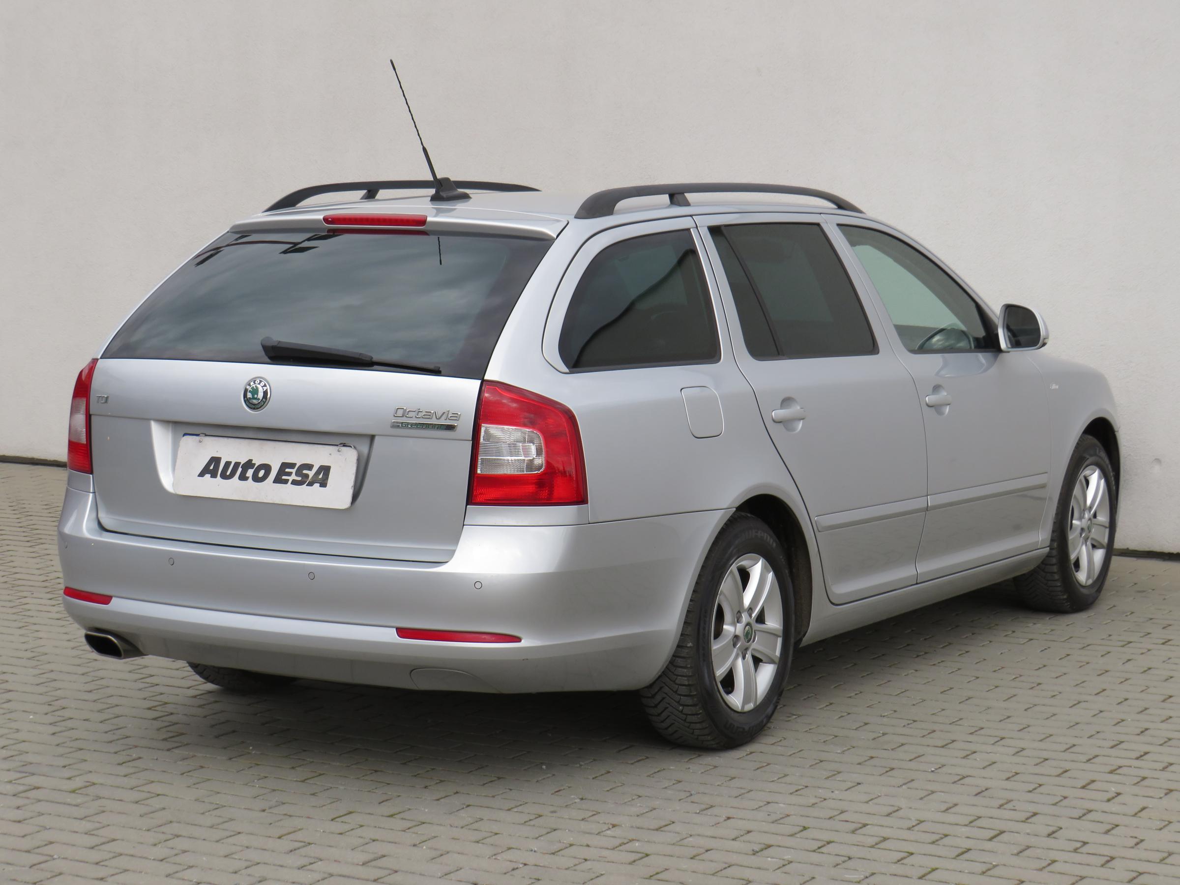 Škoda Octavia II, 2010 - pohled č. 4