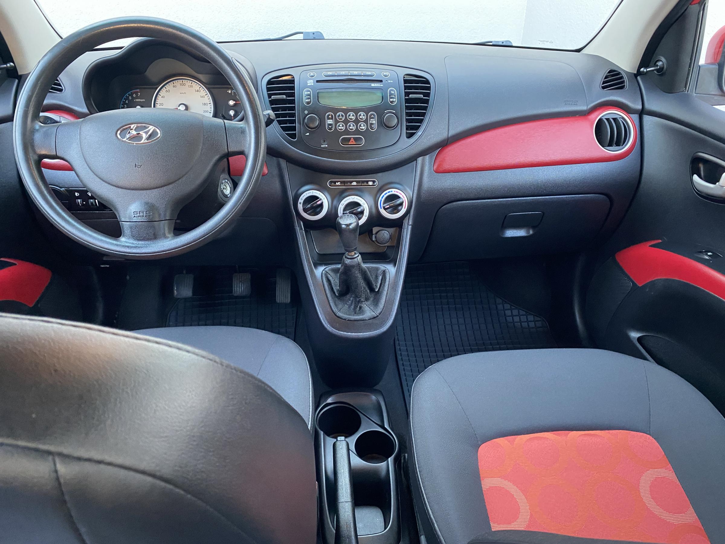 Hyundai i10, 2010 - pohled č. 9