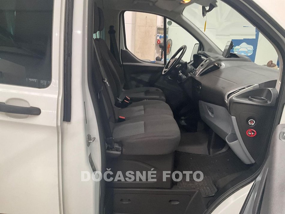 Ford Transit Custom 2.2TDCi Trend 9míst