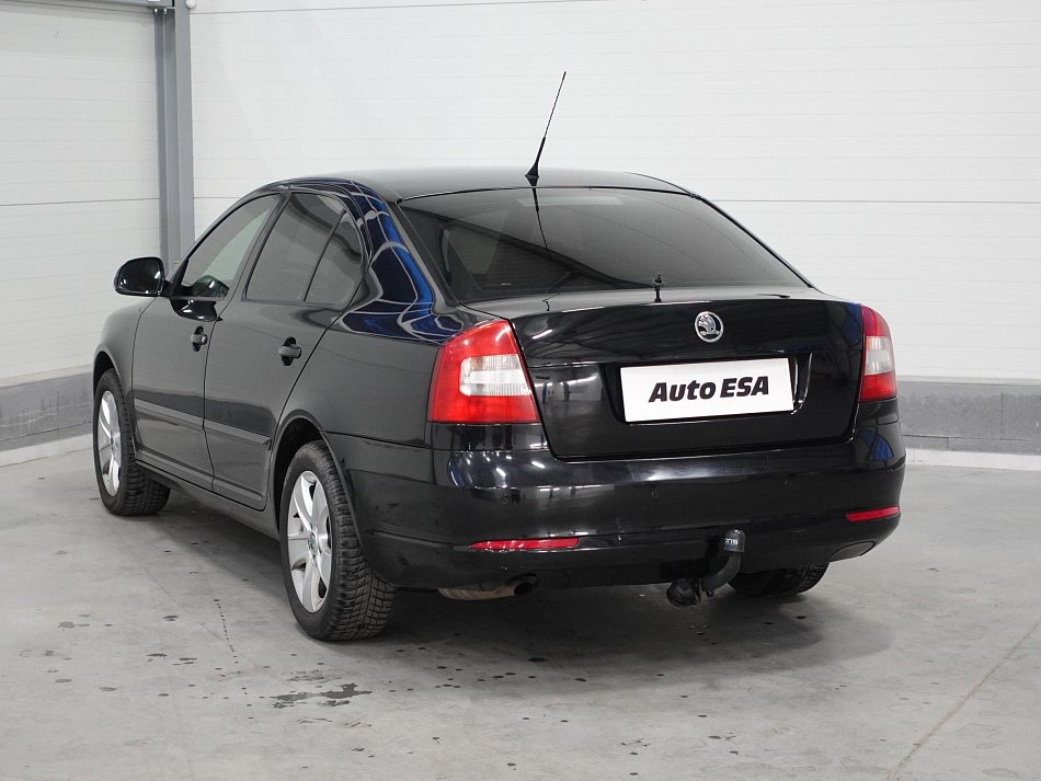 Škoda Octavia II 1.6 i Ambiente