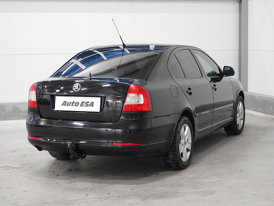 Škoda Octavia II 1.6 i Ambiente