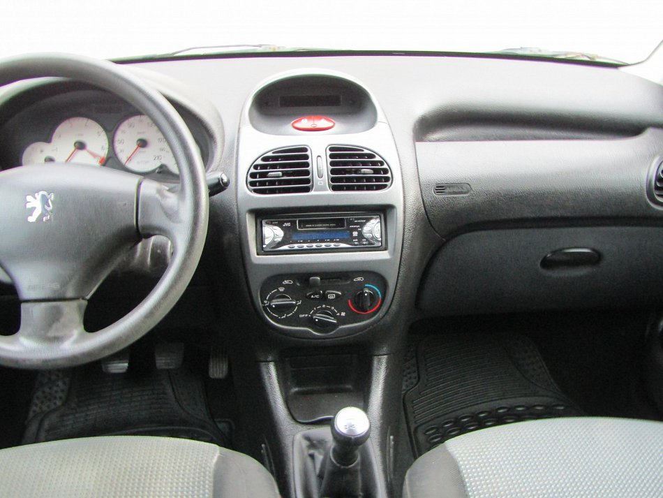 Peugeot 206 1.4i 