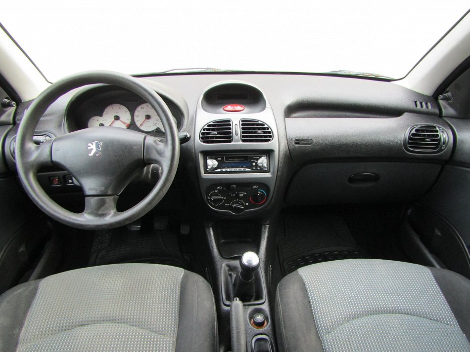 Peugeot 206 1.4i 