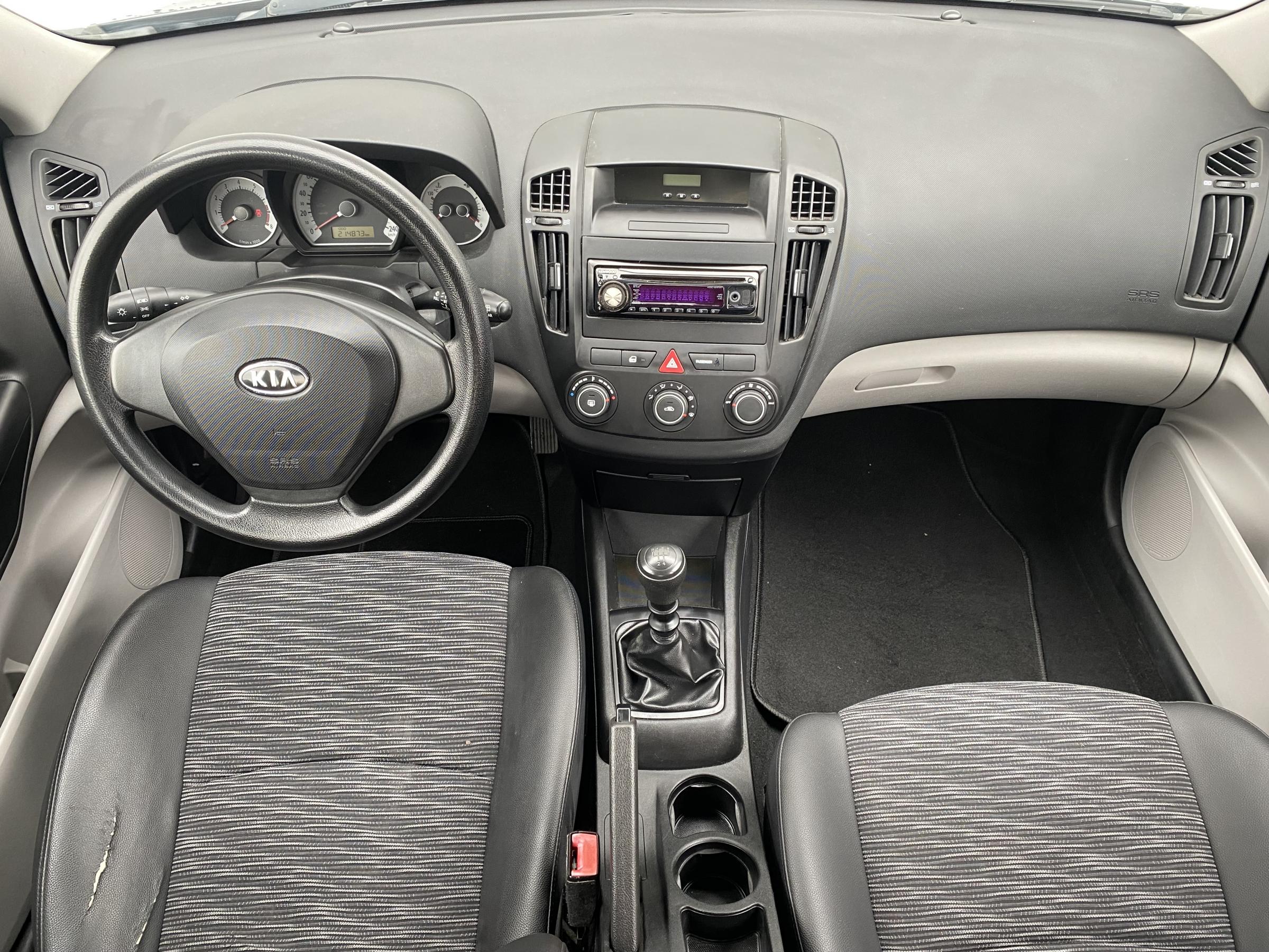 Kia Cee´d, 2009 - pohled č. 12