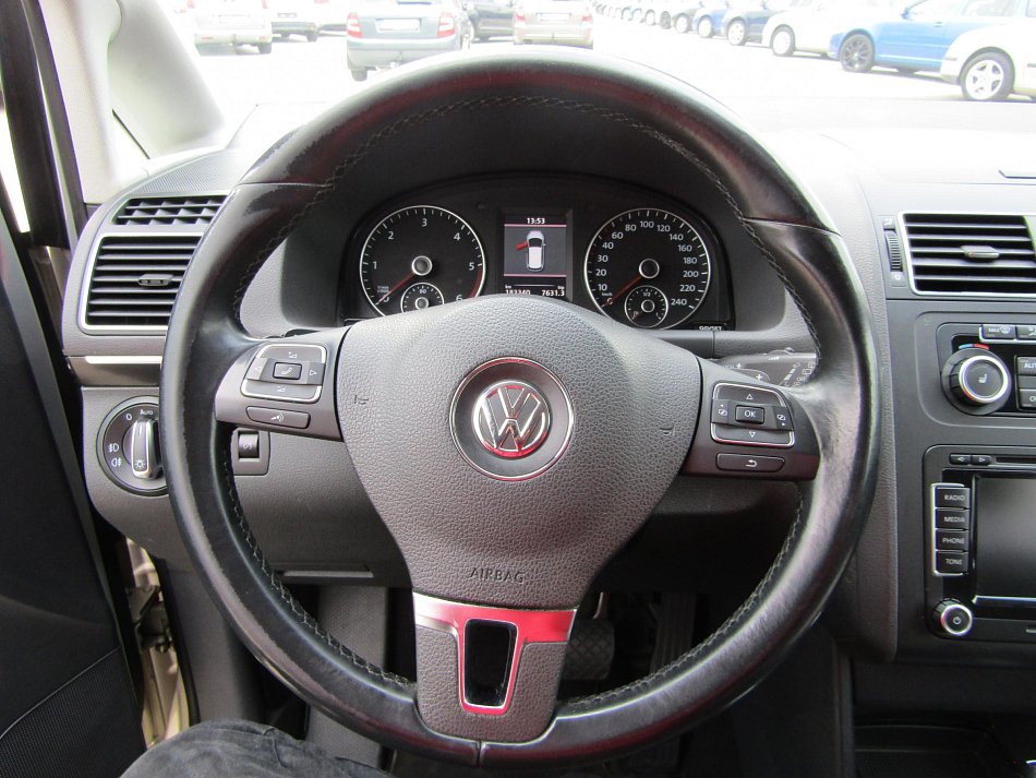 Volkswagen Touran 2.0TDi 