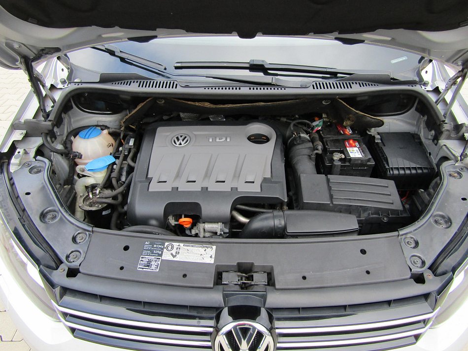 Volkswagen Touran 2.0TDi 