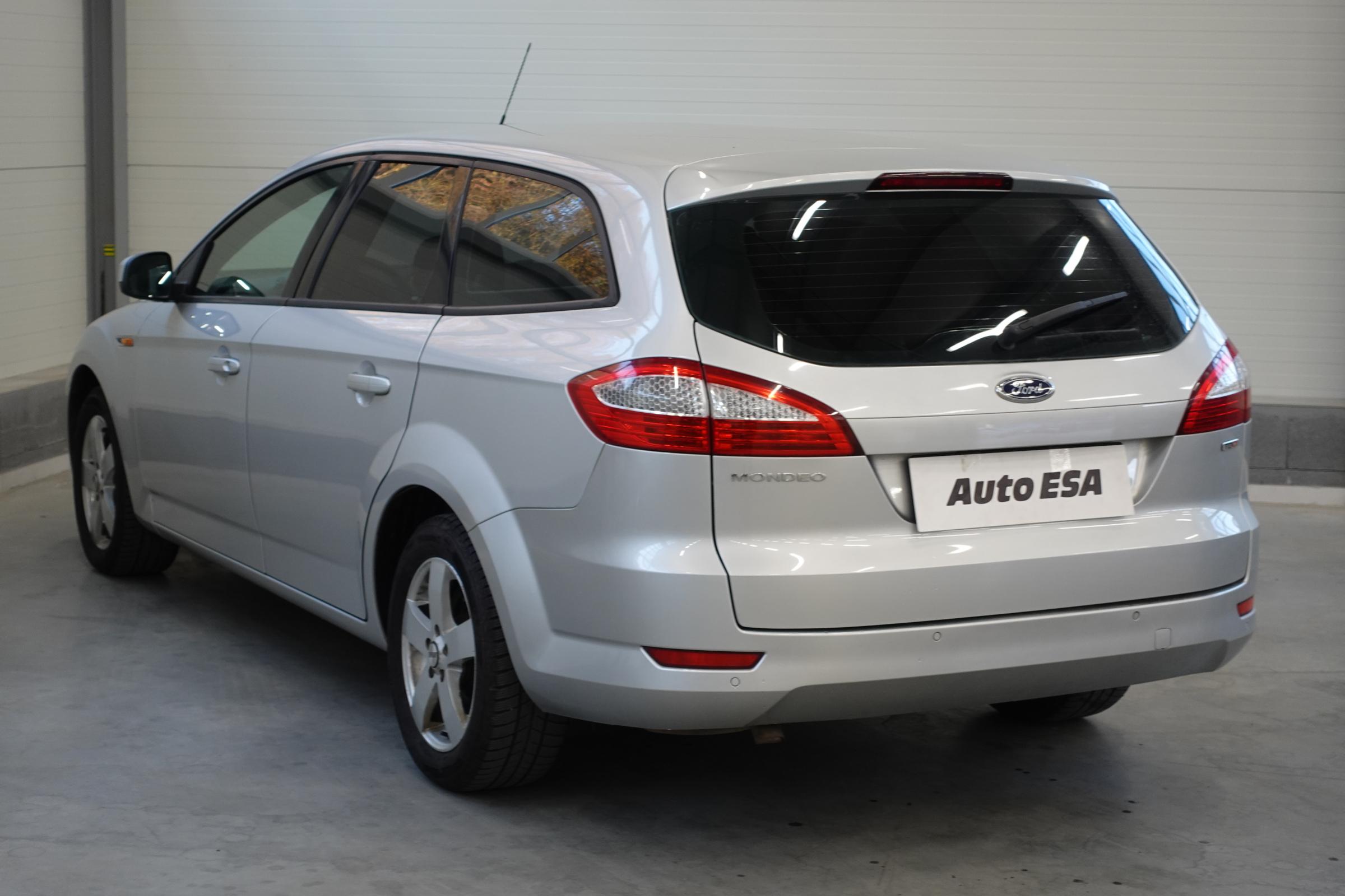 Ford Mondeo, 2010 - pohled č. 6