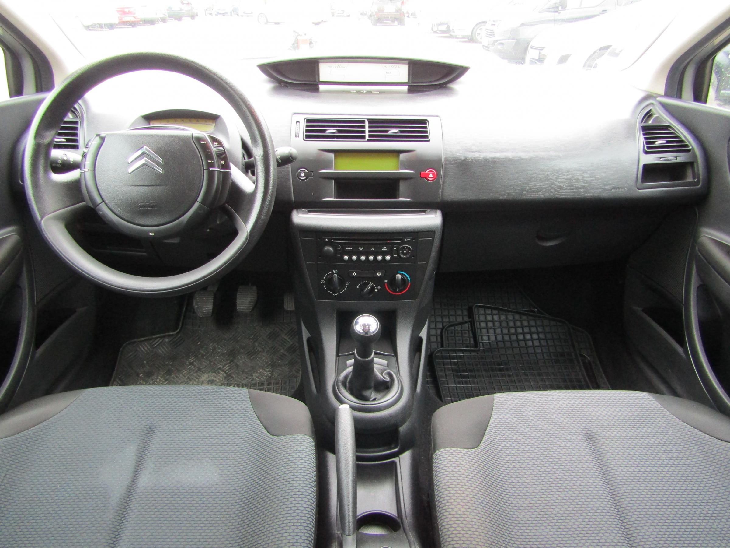 Citroën C4, 2008 - pohled č. 11