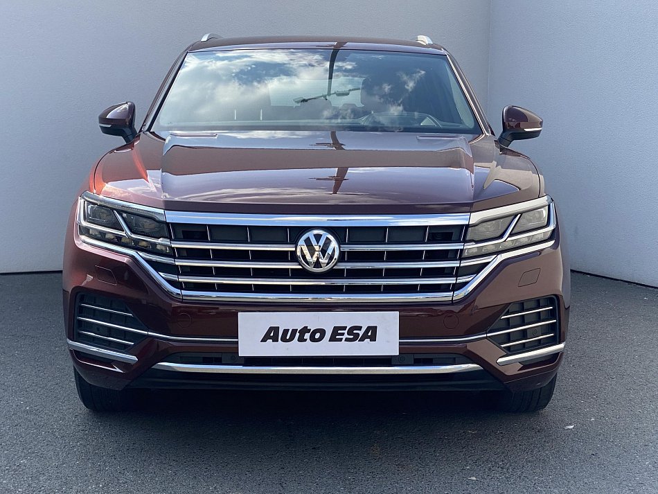 Volkswagen Touareg 3.0 TDi  4MOTION