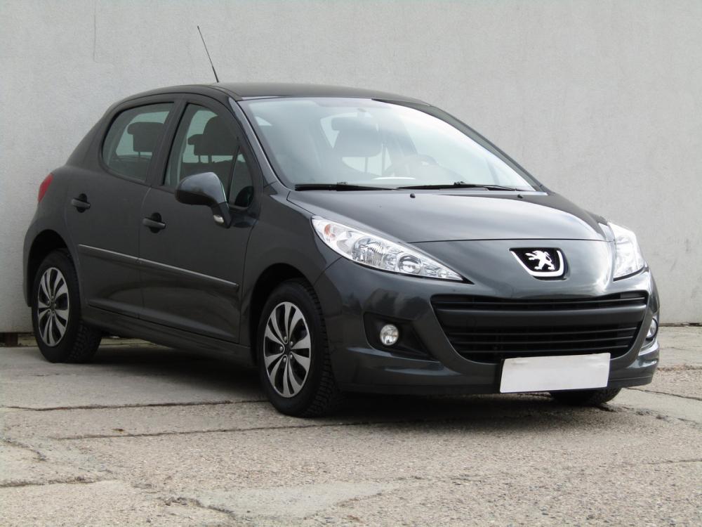 Peugeot 207, 2009 - pohled č. 1