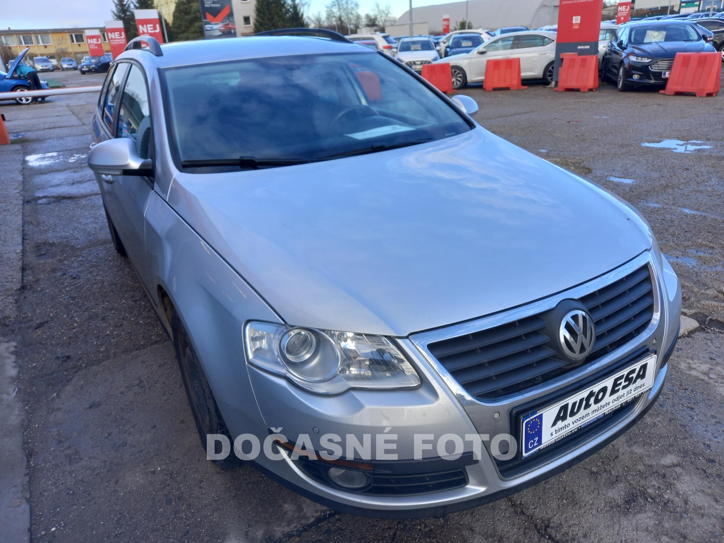 Volkswagen Passat, 2010