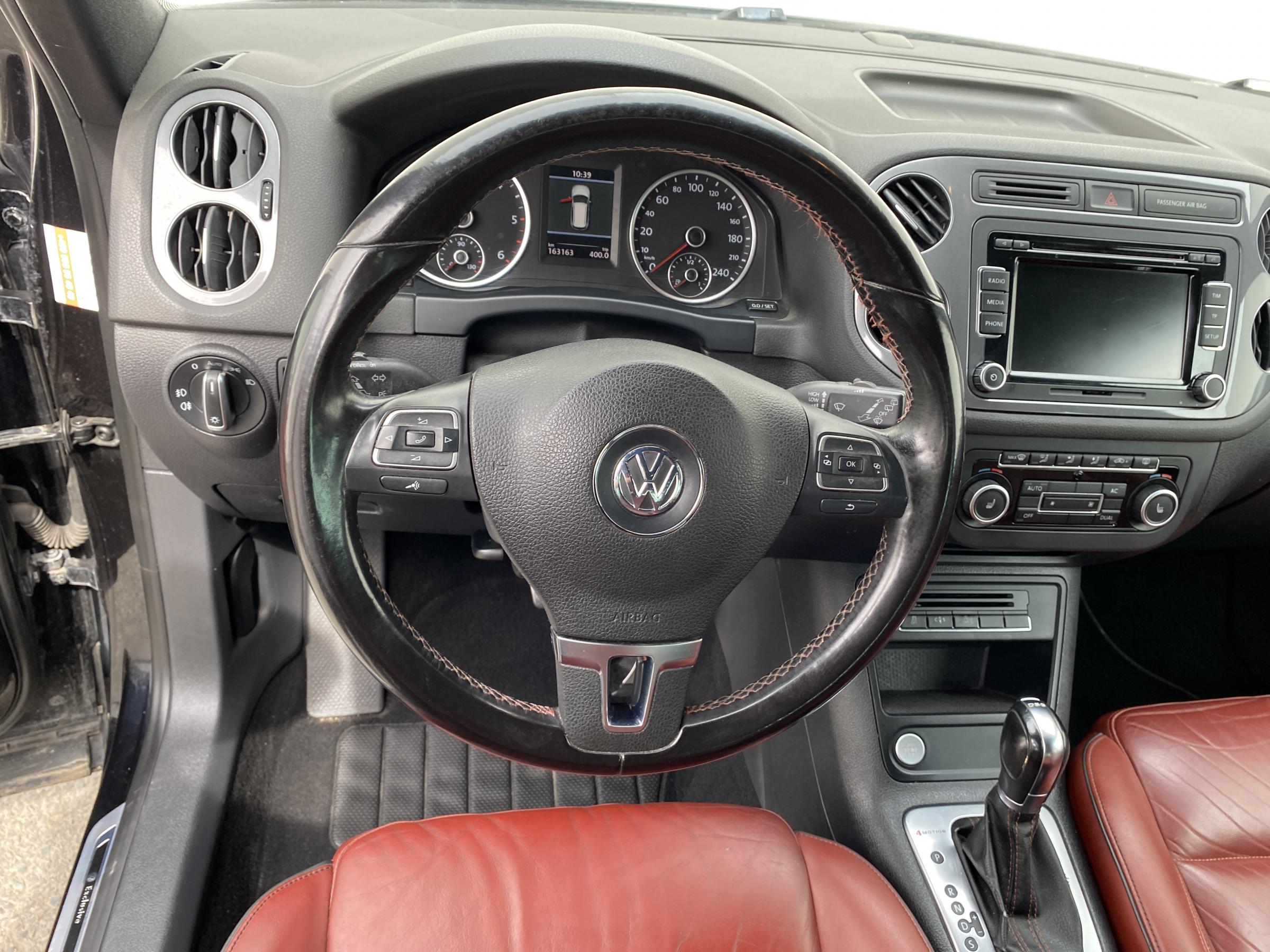 Volkswagen Tiguan, 2012 - pohled č. 16