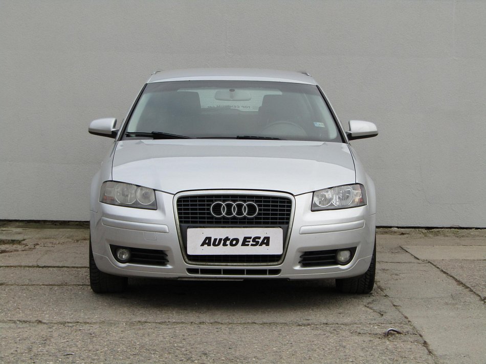 Audi A3 1.6 i 