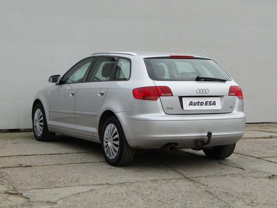 Audi A3 1.6 i 