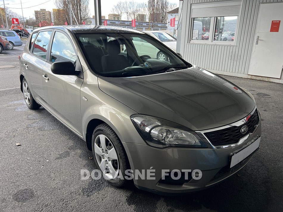 Kia Ceed 1.4i 