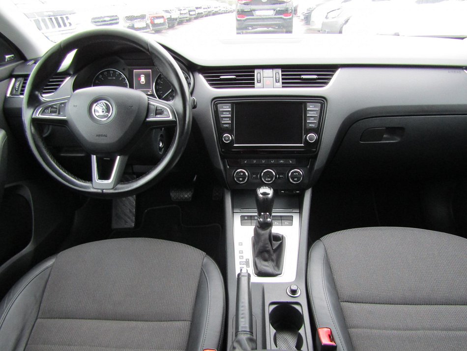 Škoda Octavia III 2.0TDi Elegance