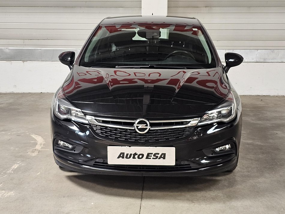 Opel Astra 1.6 CDTi Edition