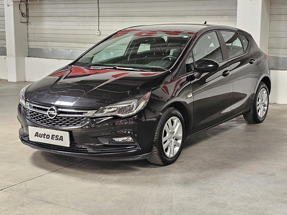 Opel Astra 1.6 CDTi Edition