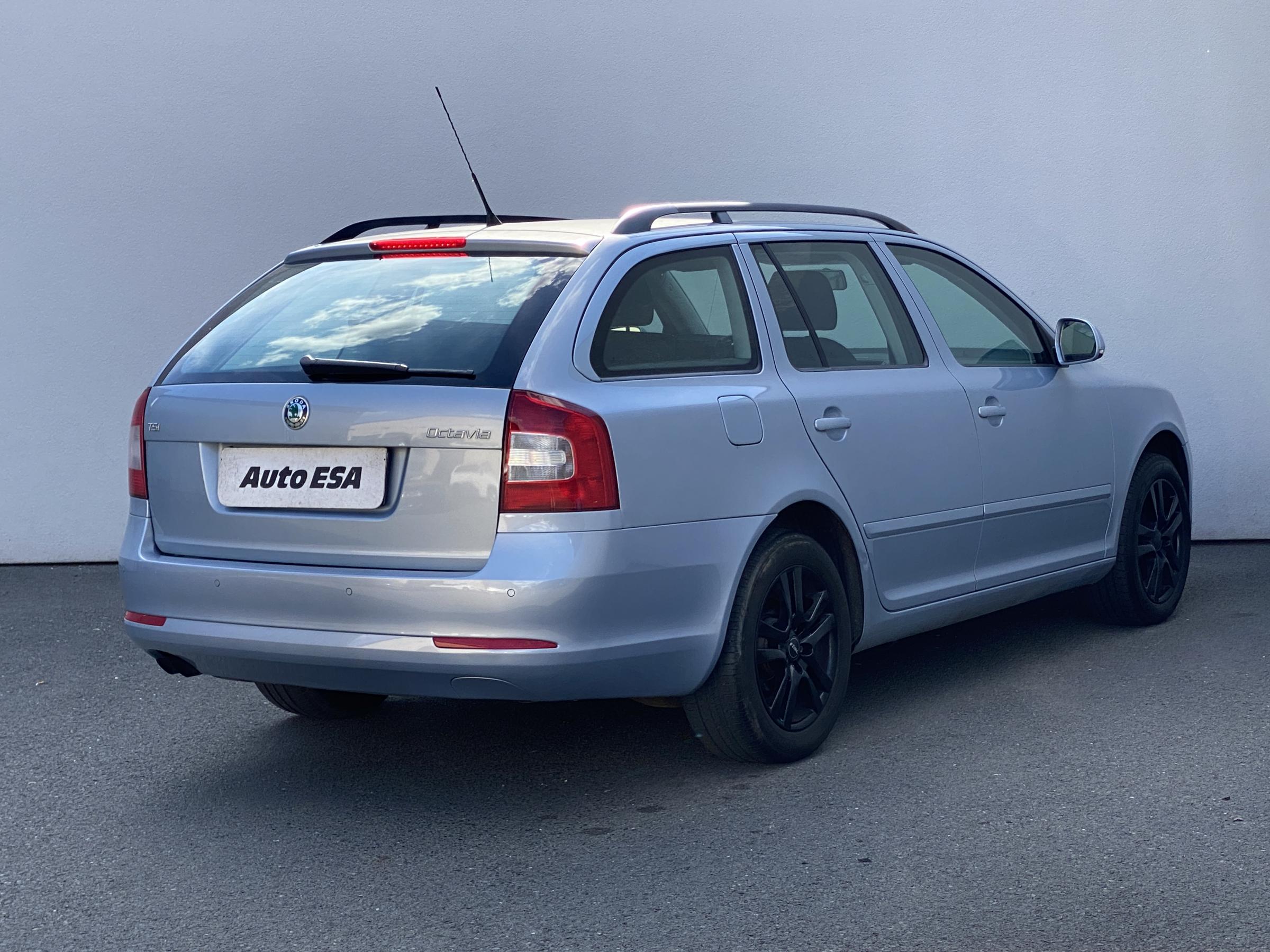 Škoda Octavia II, 2010 - pohled č. 4