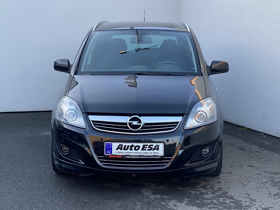 Opel Zafira 1.8 i Family 7míst