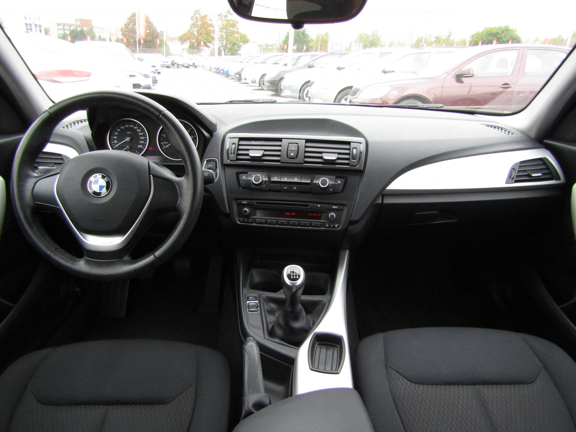 BMW Řada 1, 2012 - pohled č. 9