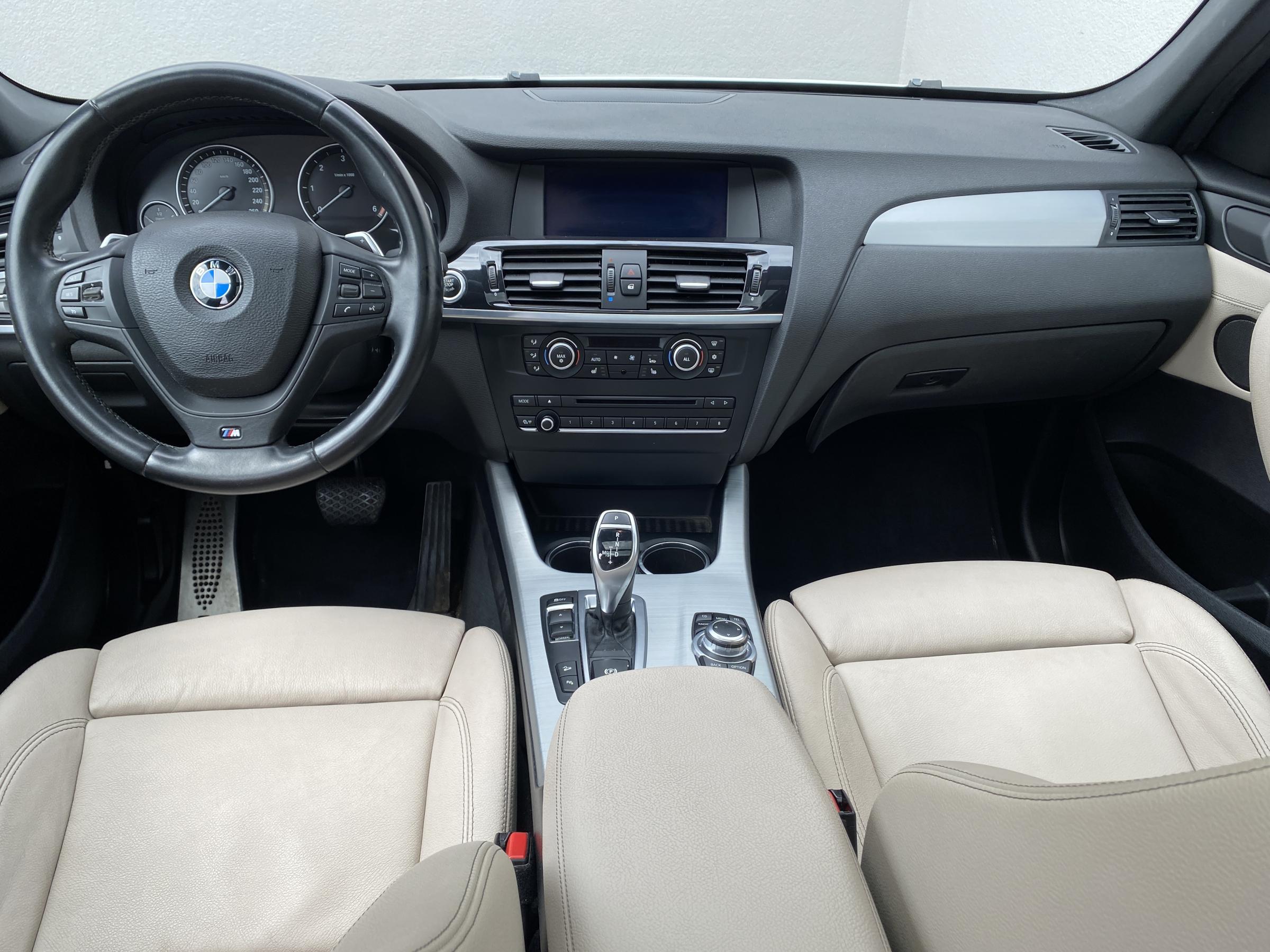 BMW X3, 2012 - pohled č. 10