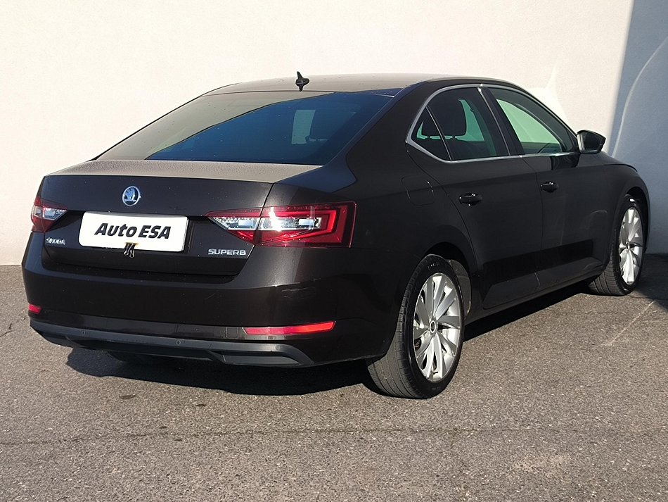 Škoda Superb III 2.0 TDi Style