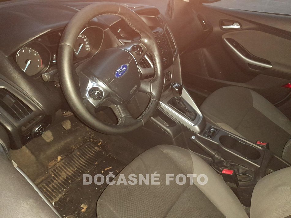 Ford Focus 1.6i 