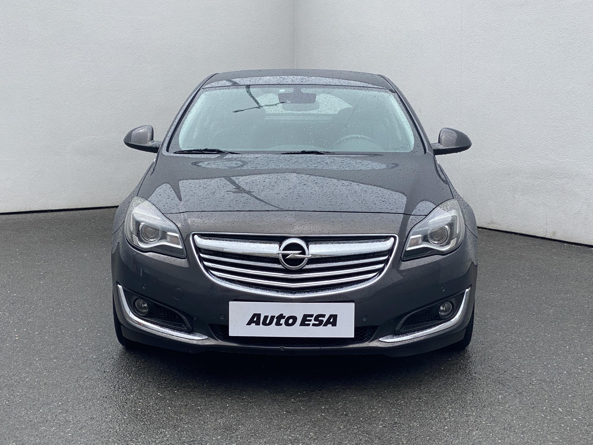 Opel Insignia, 2013 - pohled č. 2