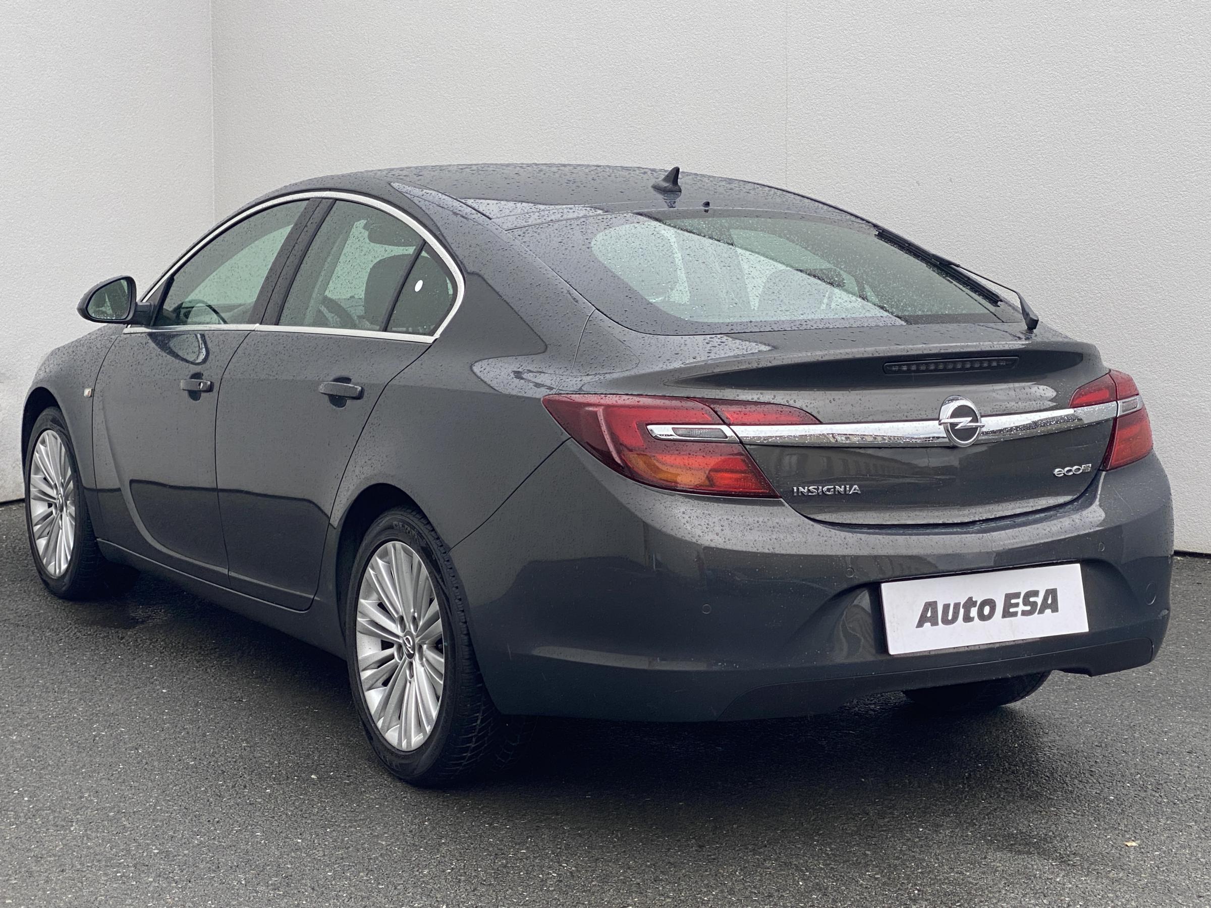 Opel Insignia, 2013 - pohled č. 6