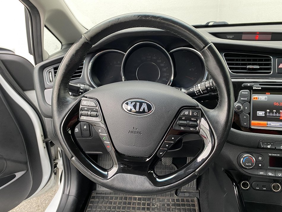 Kia Ceed 1.6 CRDi 