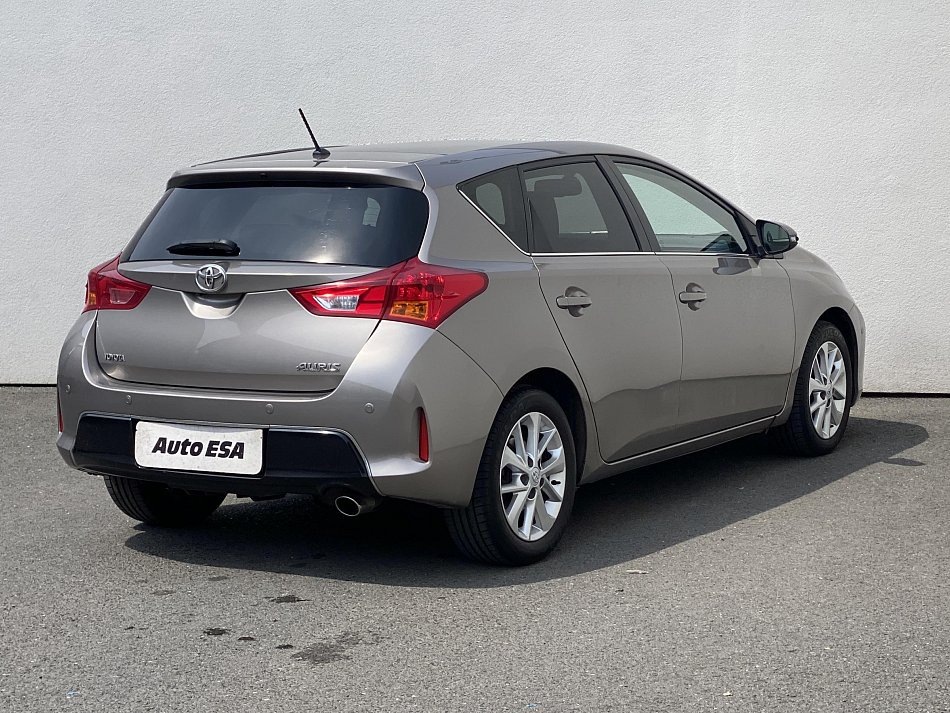 Toyota Auris 1.6VVTi 