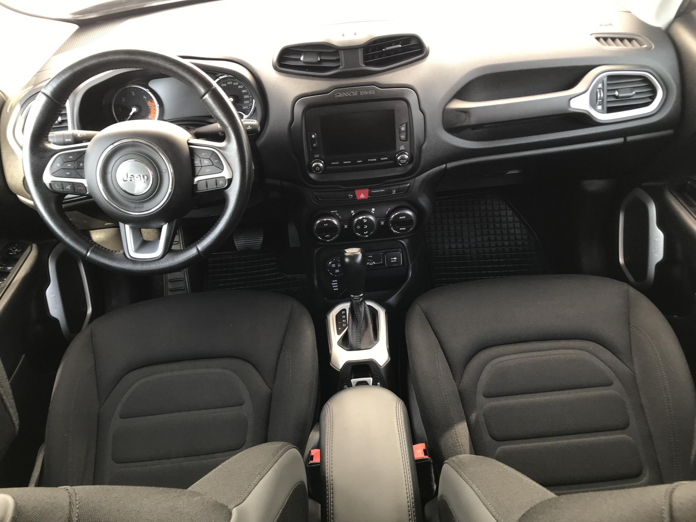 Jeep Renegade, 2015 - pohled č. 13