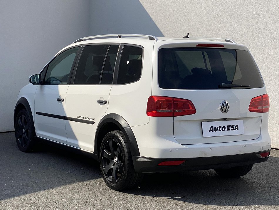 Volkswagen Touran 1.4 TSi CROSS